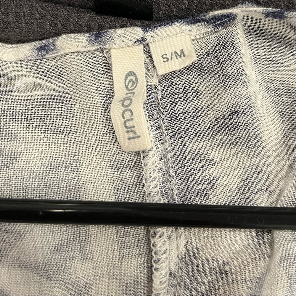 Ripcurl Shibori Kimono Coverup - Picture 3 of 5